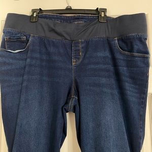 Old navy bootcut maternity jeans